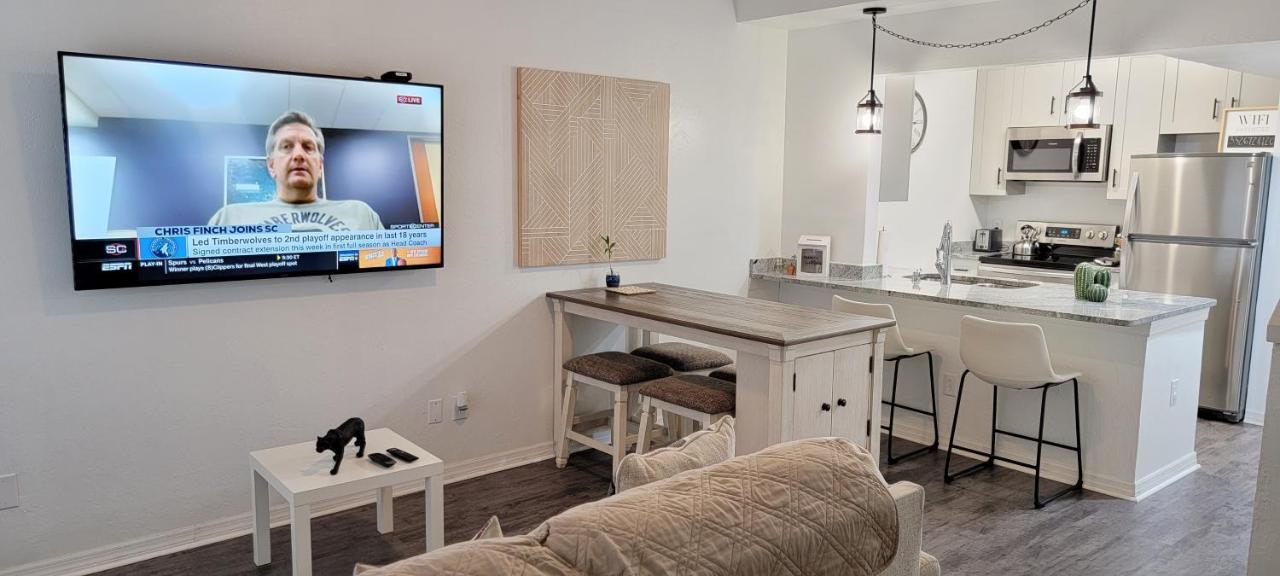 Discover Luxury Condo Steps Away From Celebration Pointe And I-75! 게인즈빌 외부 사진