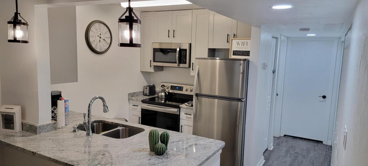 Discover Luxury Condo Steps Away From Celebration Pointe And I-75! 게인즈빌 외부 사진