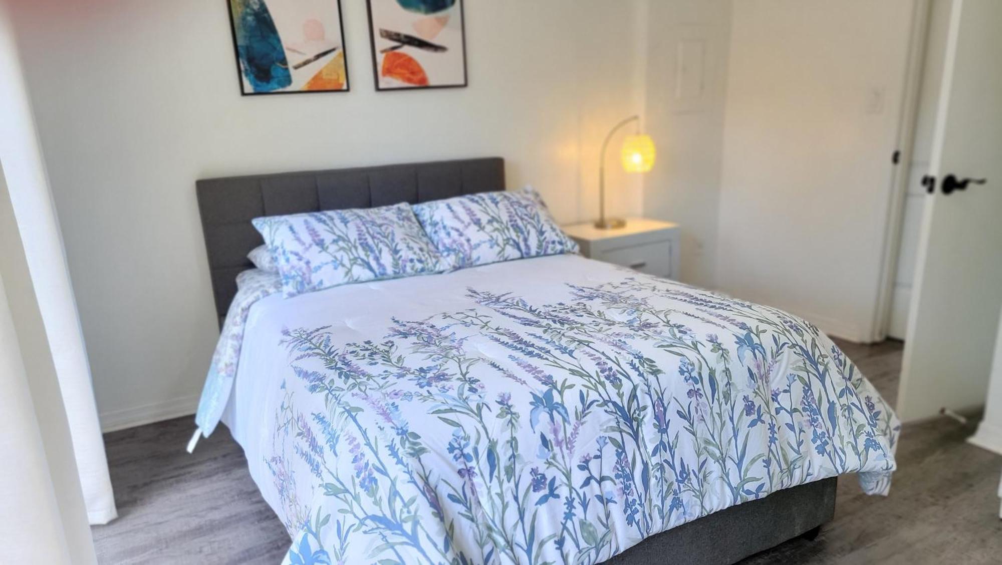 Discover Luxury Condo Steps Away From Celebration Pointe And I-75! 게인즈빌 외부 사진