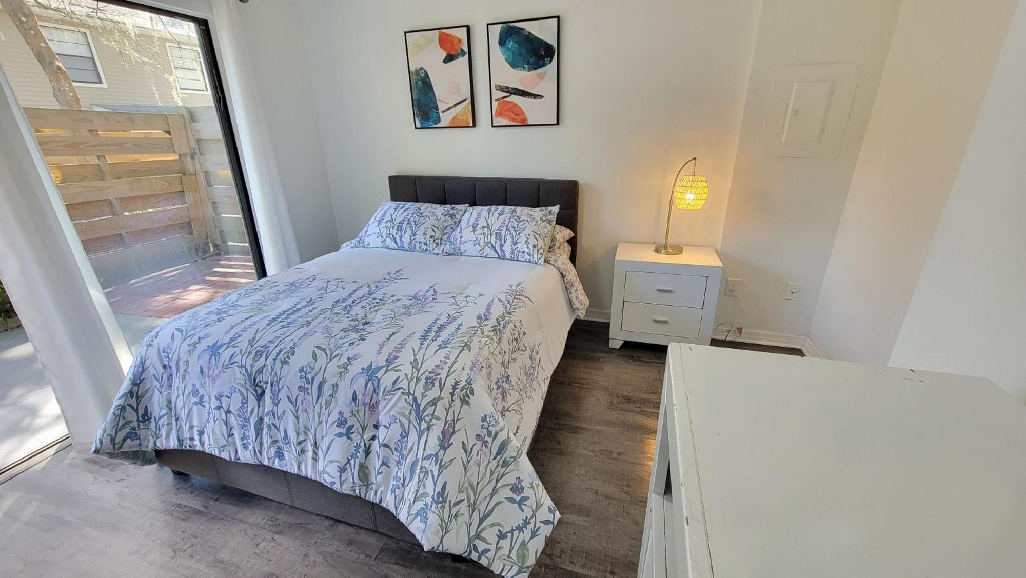 Discover Luxury Condo Steps Away From Celebration Pointe And I-75! 게인즈빌 외부 사진
