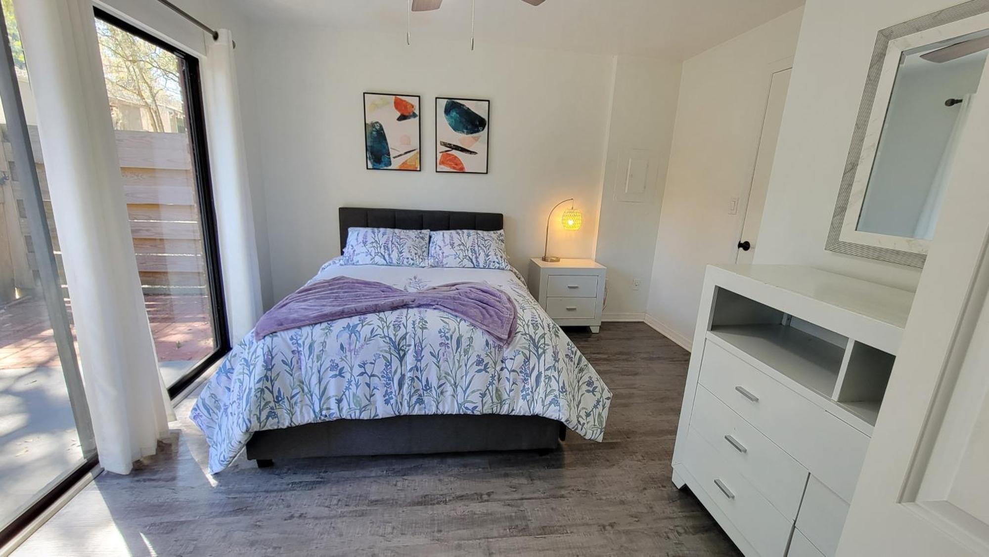 Discover Luxury Condo Steps Away From Celebration Pointe And I-75! 게인즈빌 외부 사진